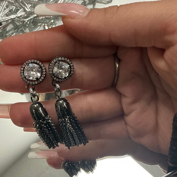 Elegant Black and Silver Tassel Earrings - Picture 4 of 6